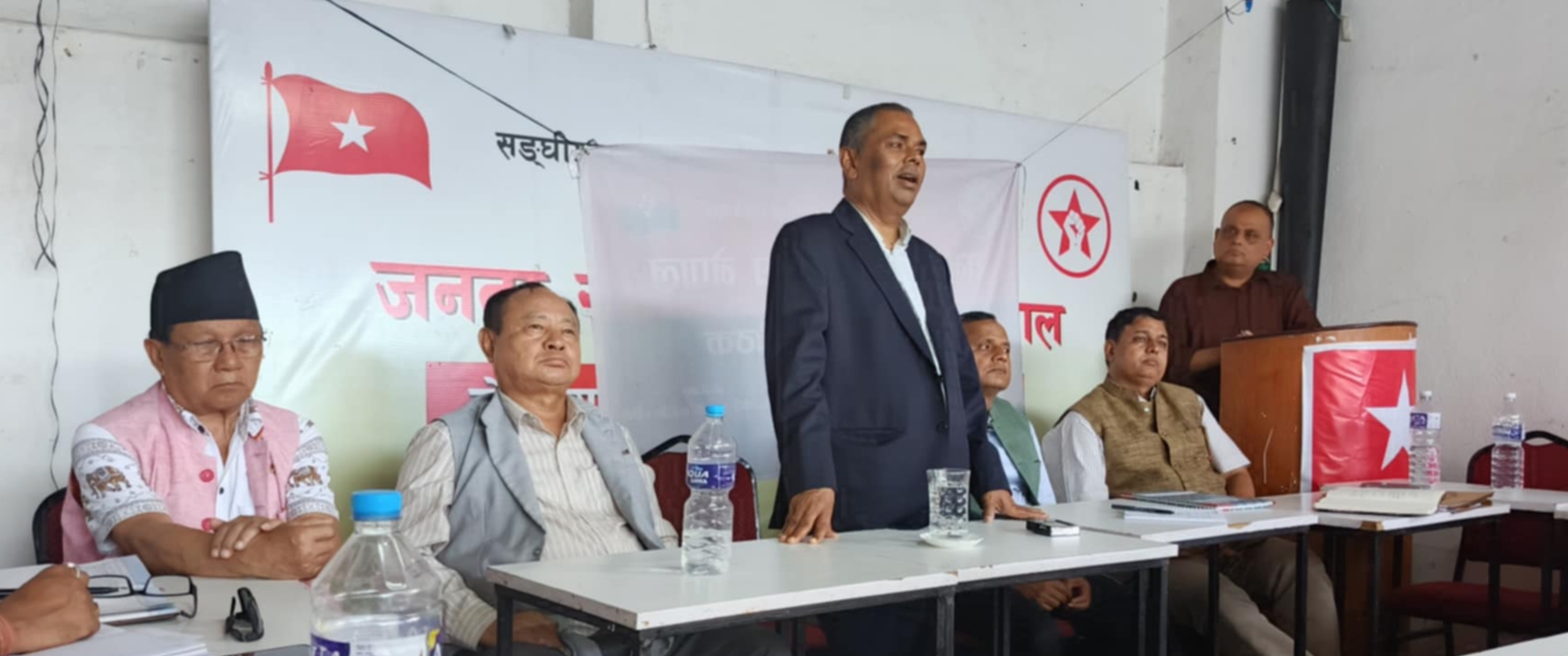 ‎पार्टीको मुद्दा बाेकेर जनताकाे घर दैलाेमा पुग्न विभागीय प्रमुखहरूलाई अध्यक्ष यादवकाे निर्देशन